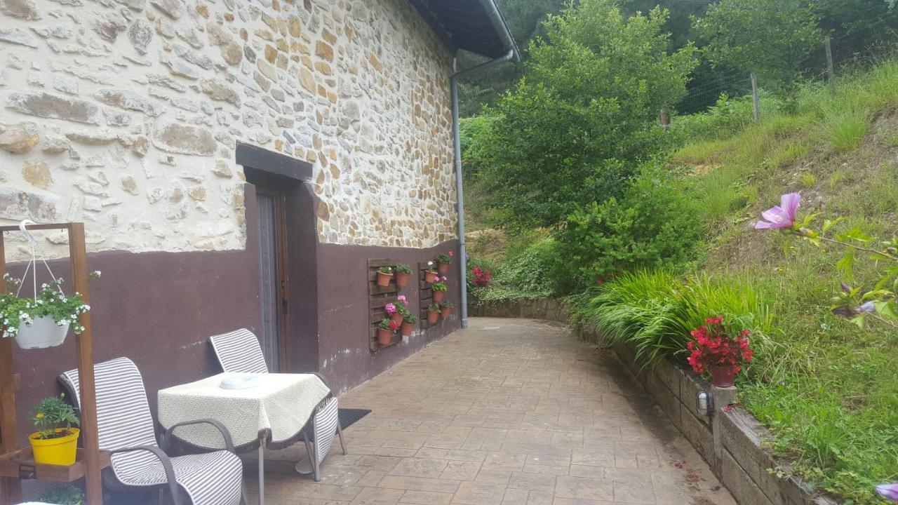 Apartamentos Rurales Larrago Busturia Exterior photo