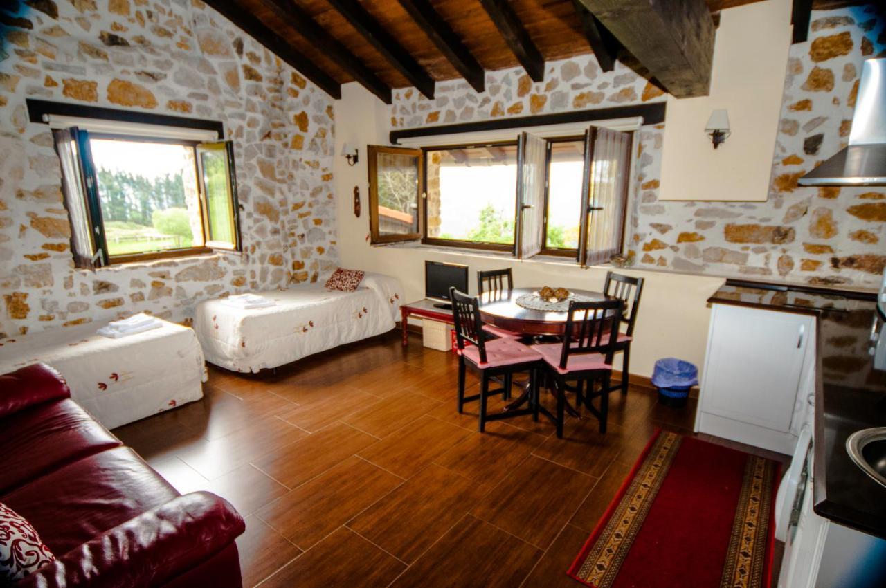 Apartamentos Rurales Larrago Busturia Exterior photo